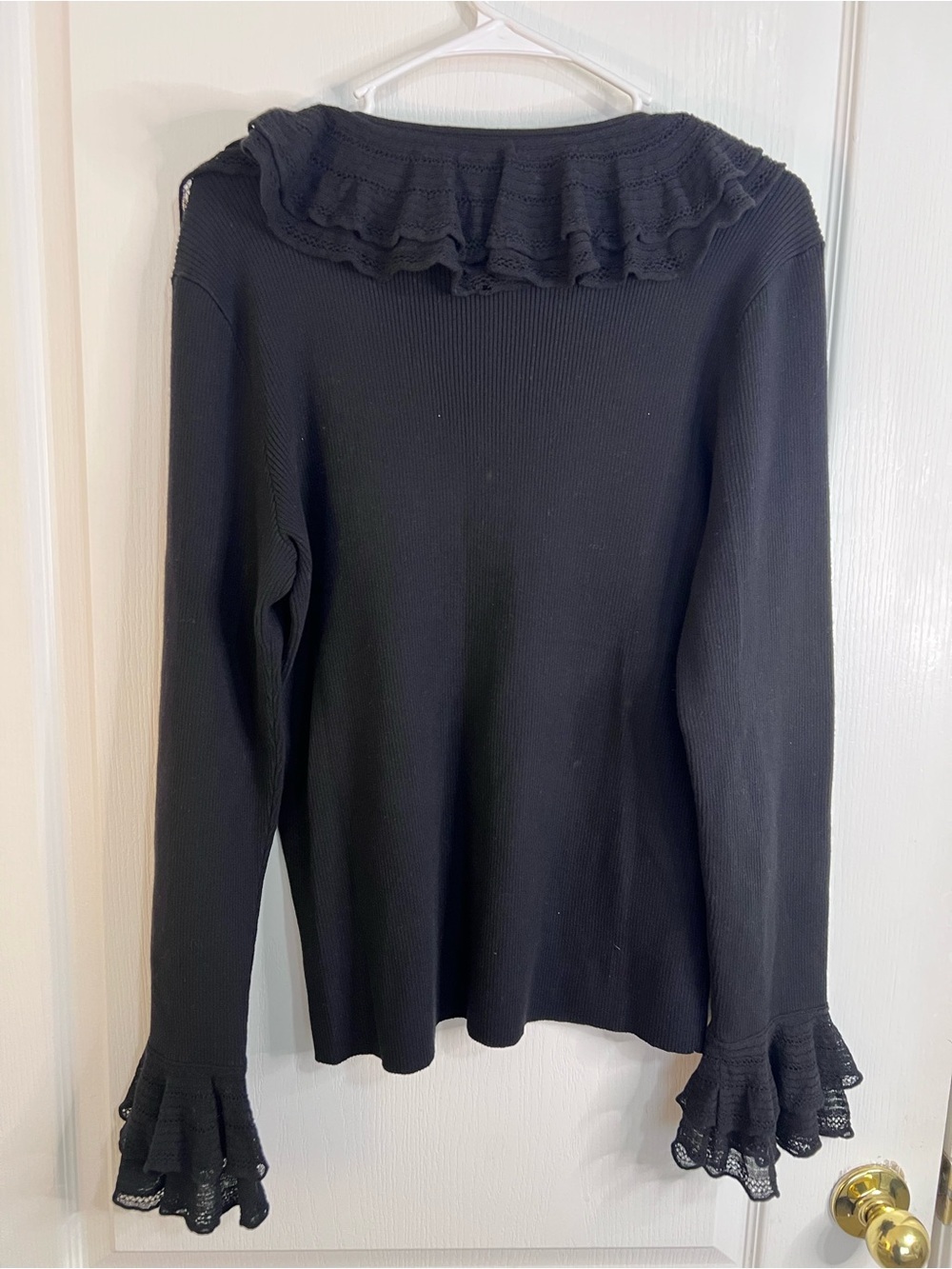 Lauren Ralph Lauren Black Ruffle V-Neck Sweater size XL - Picture 6 of 9